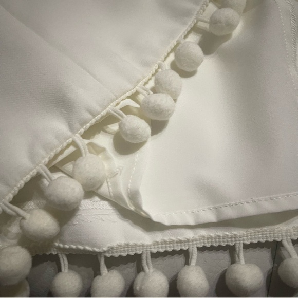 NWT French Connection Pom Pom Mini Dress size 6 no flaws white - Picture 9 of 16